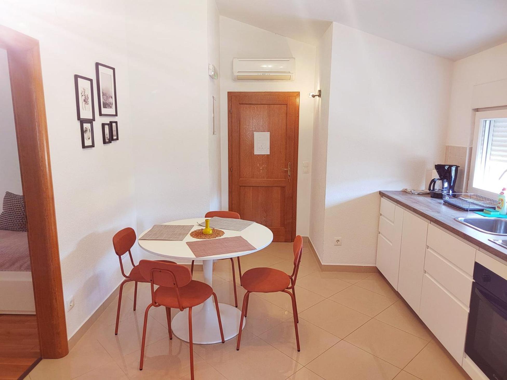 T&T Sea View Apartments Trogir Exterior foto